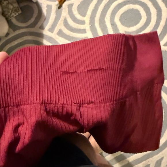 The Upside - Workout Set - Size M - Picture 8 of 8